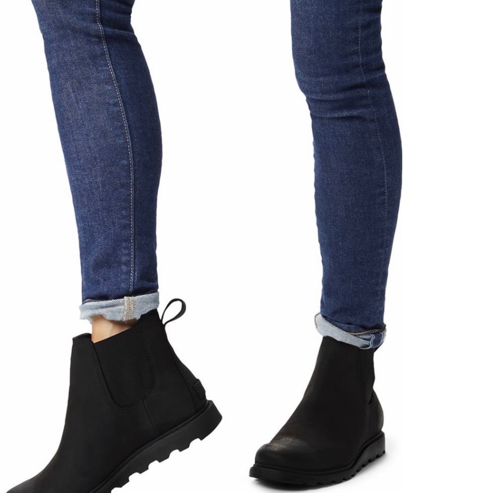 NWB Sorel Ainsley Waterproof Chelsea Boots 8M $180.00